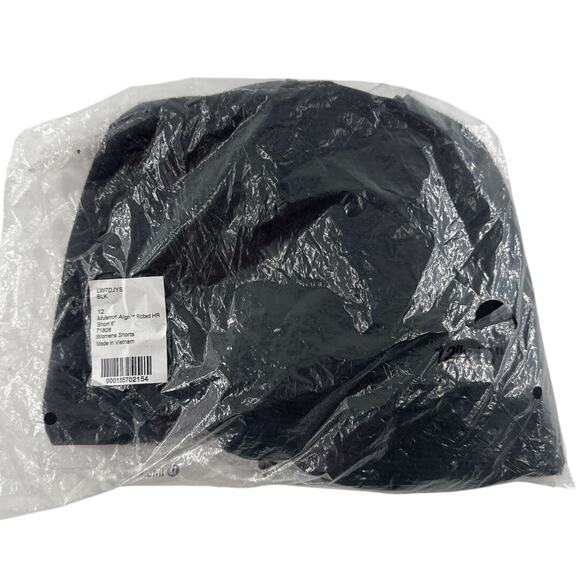 Lululemon Black Align™ High-Rise Ribbed Short 6" Size 12 - Picture 4 of 11